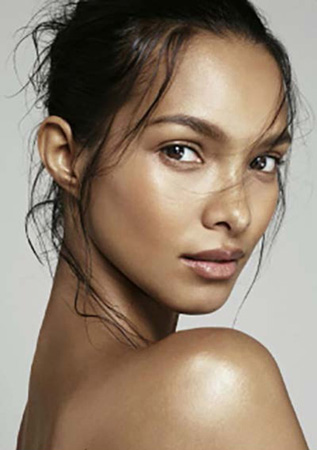 Announcements 42 1 17 24 APB Jan Host Lais Ribeiro